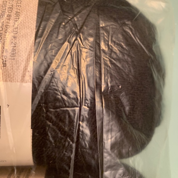 NWT Loops & Threads Impeccable Yarn 4.5oz pack of 3 wine ❤️ navy blue green - Picture 4 of 16